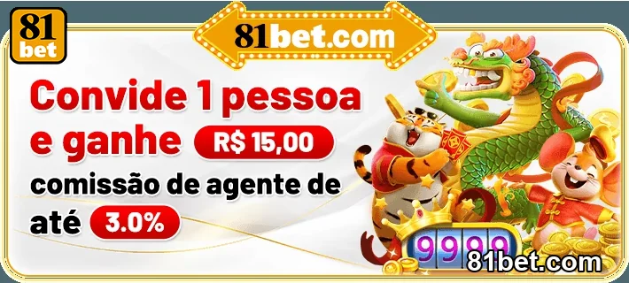 Atendente prestando suporte 24/7 em português